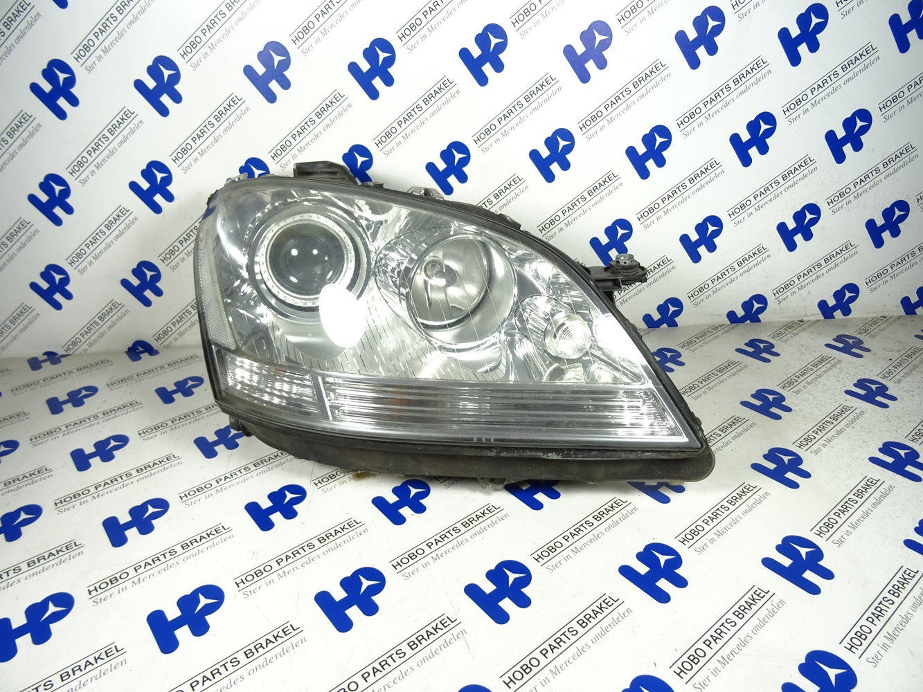 Koplamp ML-klasse w164 Xenon Rechts - 2022 05 13 10 08 19 - A1648205461