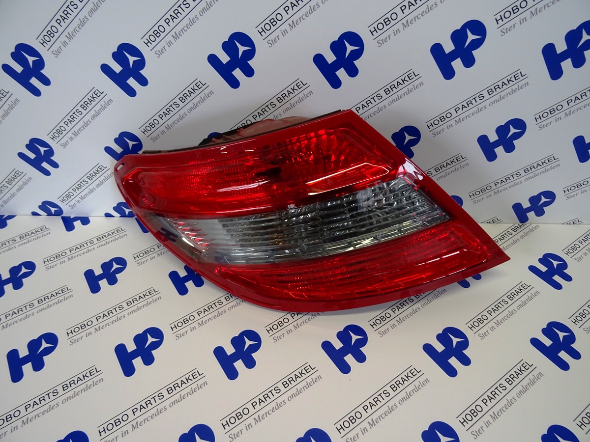 Achterlicht C-klasse w204 Avantgarde Links - A 204 820 2964 - A2048202964