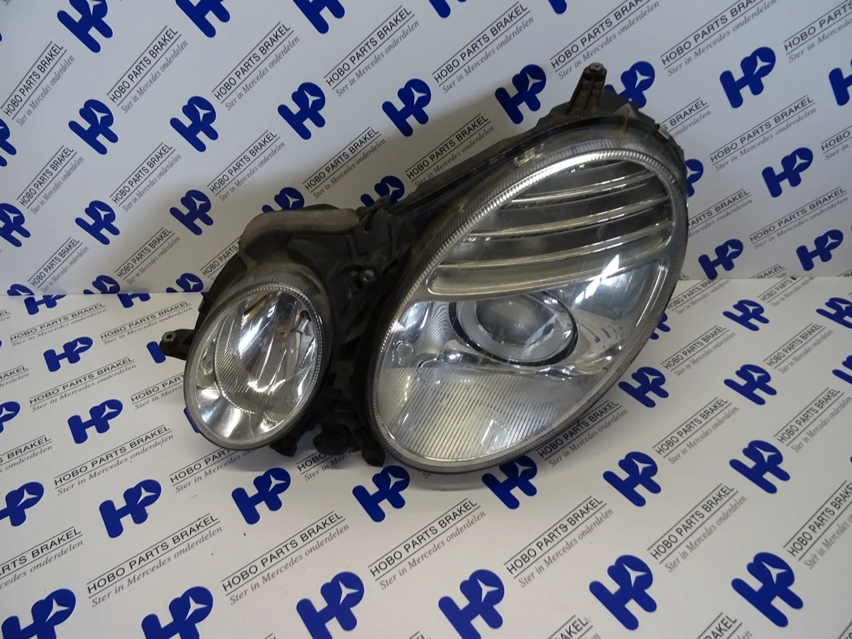 Headlight E-class w211 Facelift Xenon Left - A 211 820 4761 - A2118204761