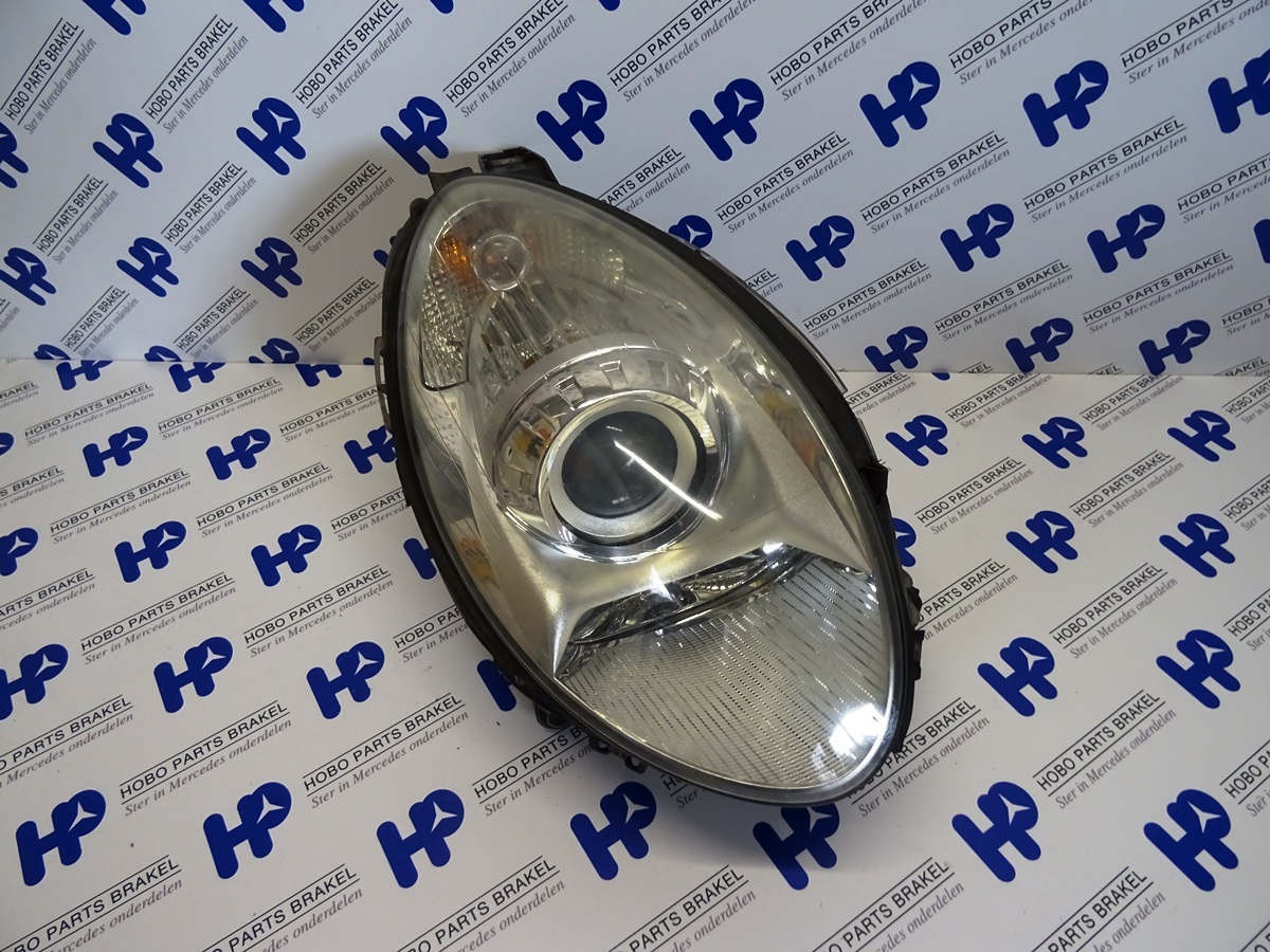 Koplamp R-klasse w251 Xenon Rechts.