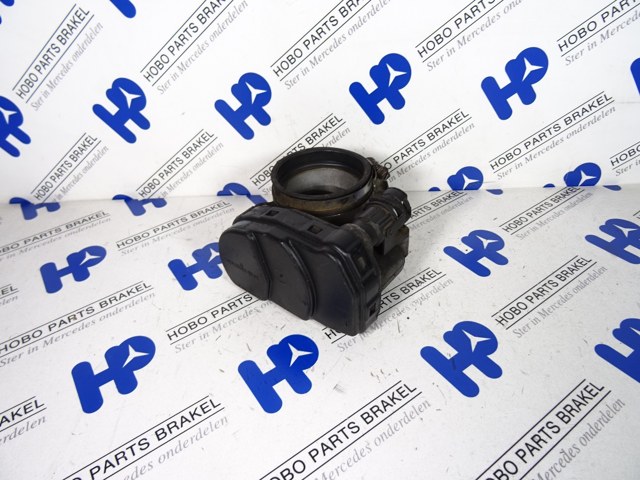Gasklephuis A 000 141 9525 - A0001419525 1 - A0001419525