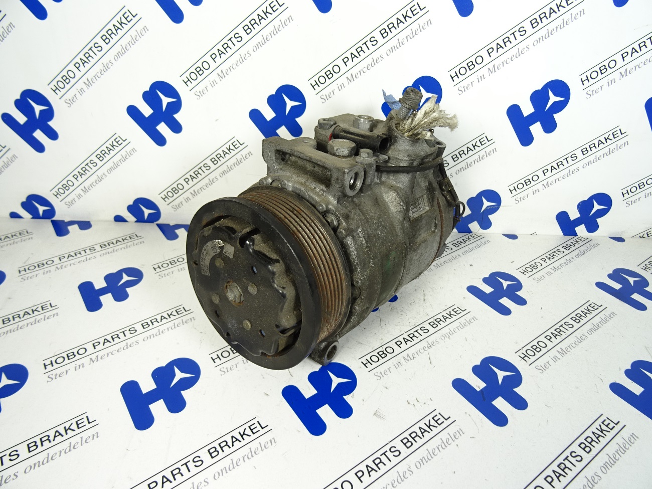Airco compressor A 000 230 8611