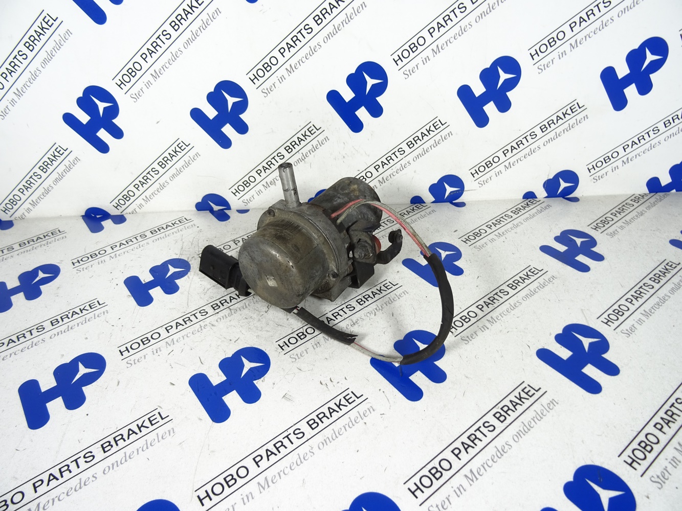 Vacuumpomp A 000 435 1301