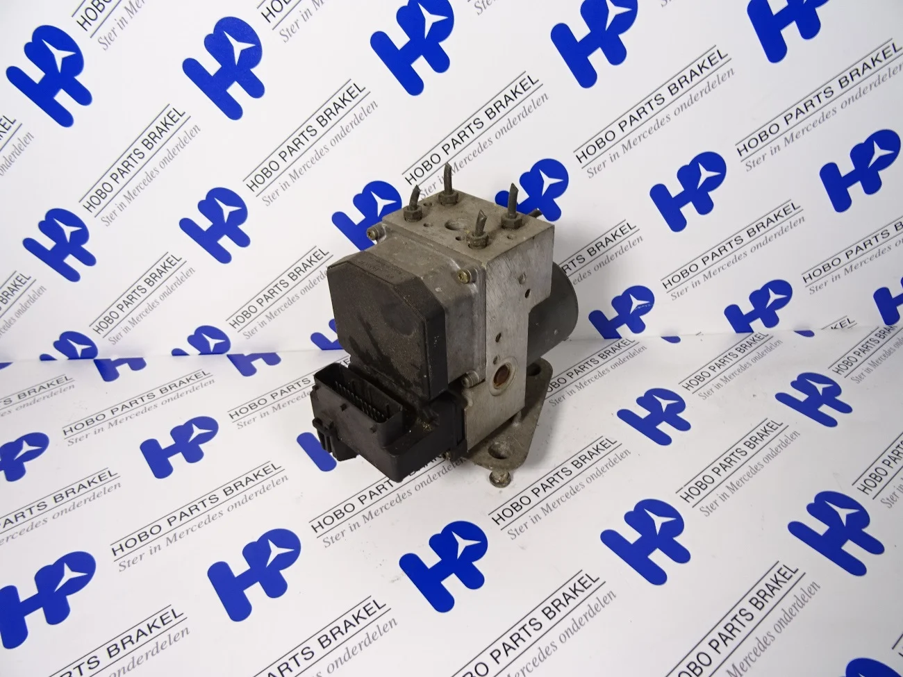 ABS pump A 000 446 1189 - A0004461189 - A0004461189