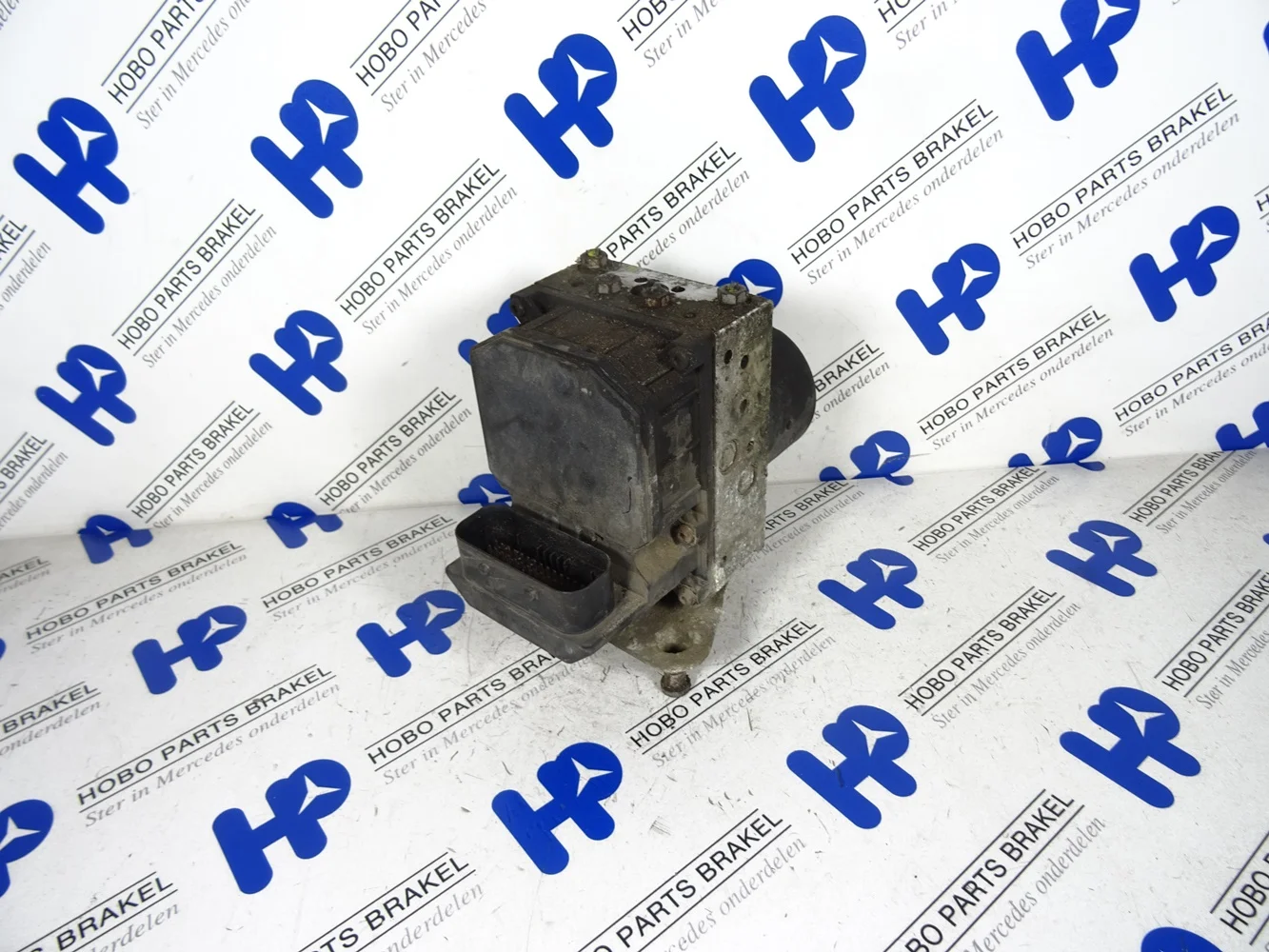 ABS pomp A 000 446 3289