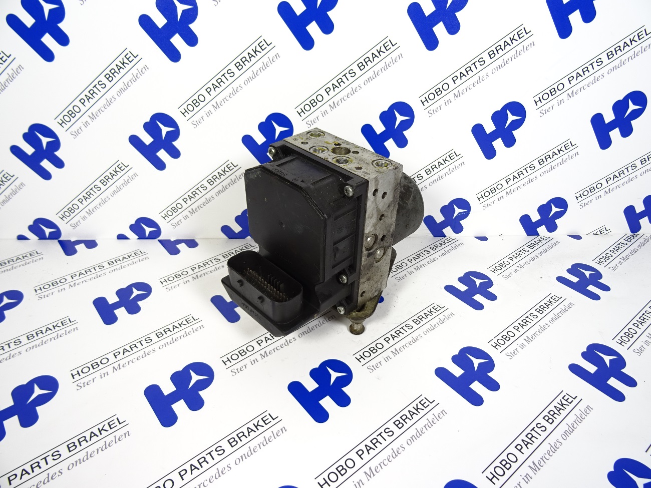ABS pomp A 000 446 4889