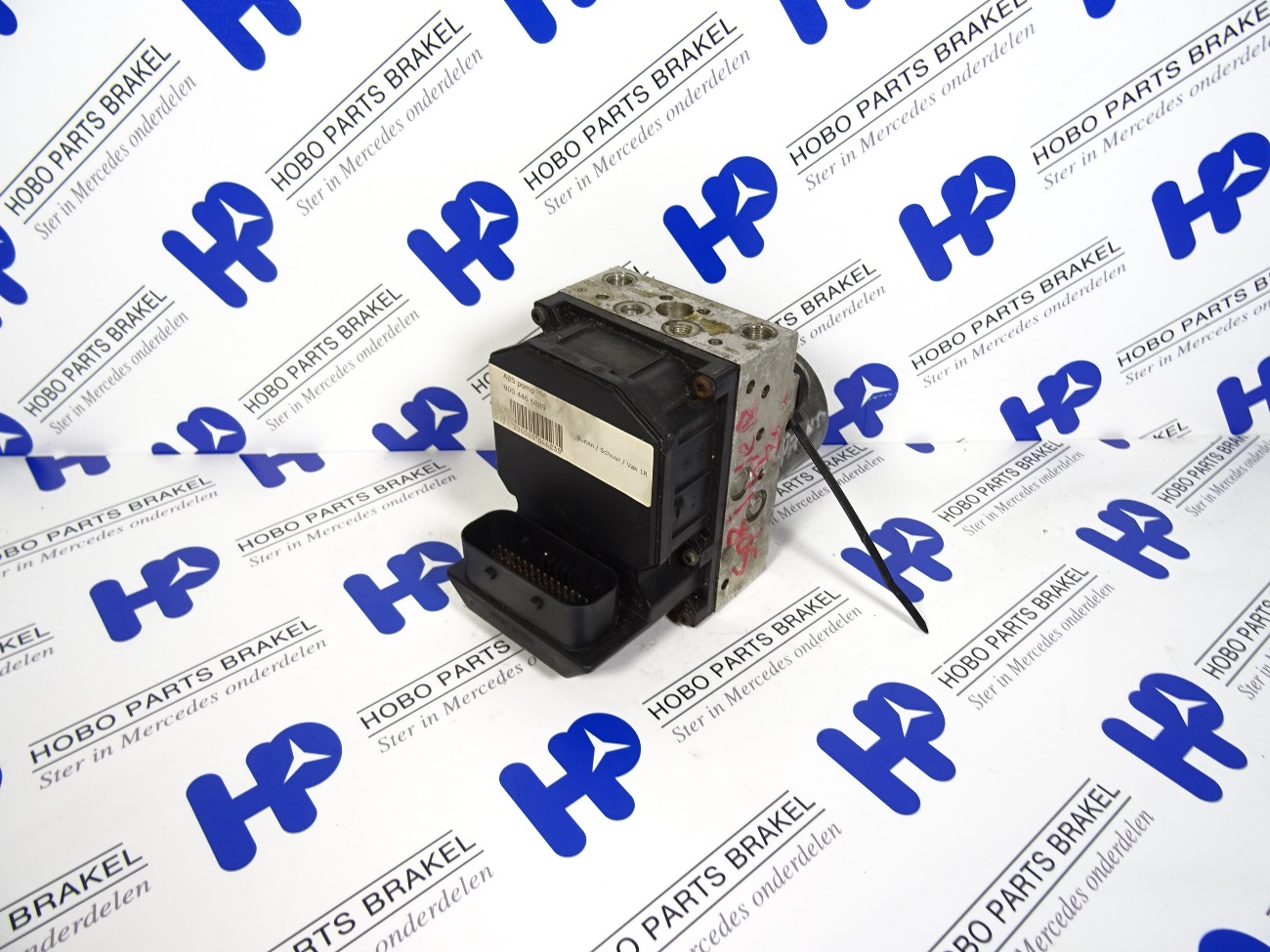 ABS pomp A 000 446 6889