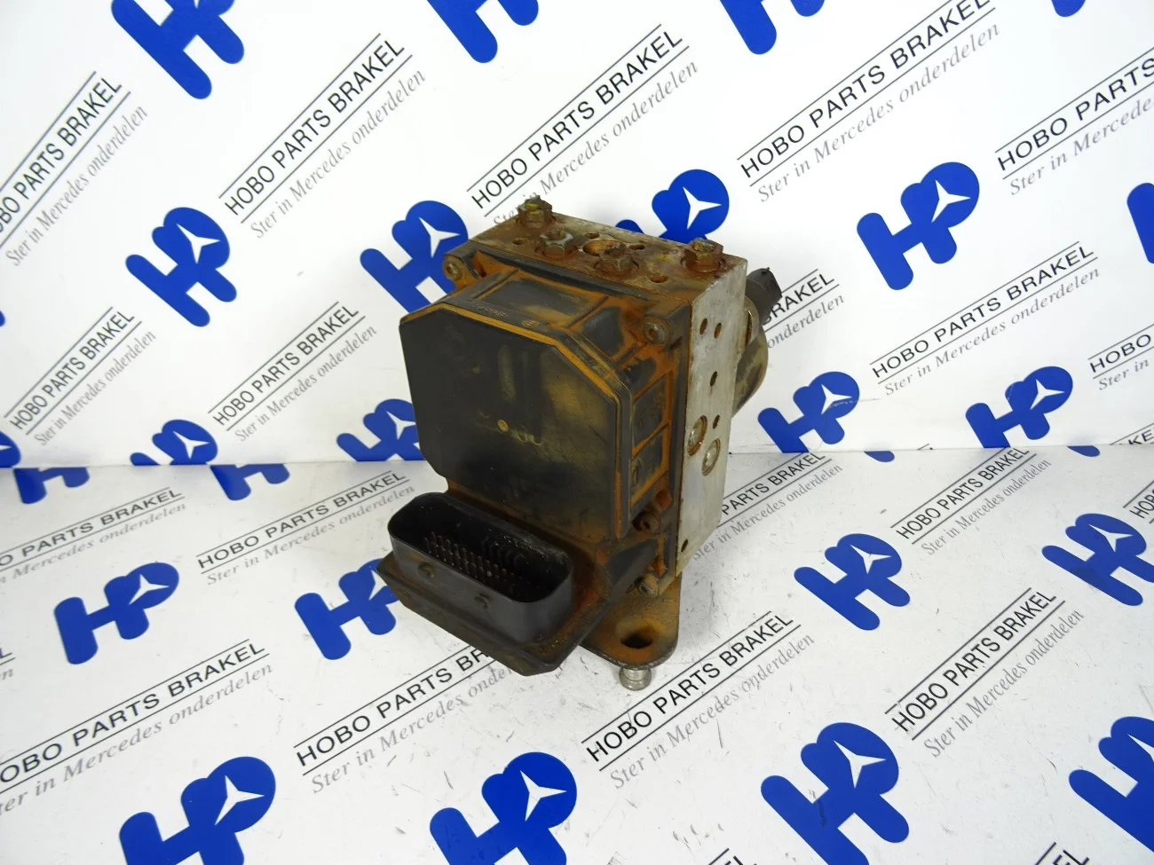 ABS pump A 000 446 7889 - A0004467889 - A0004467889