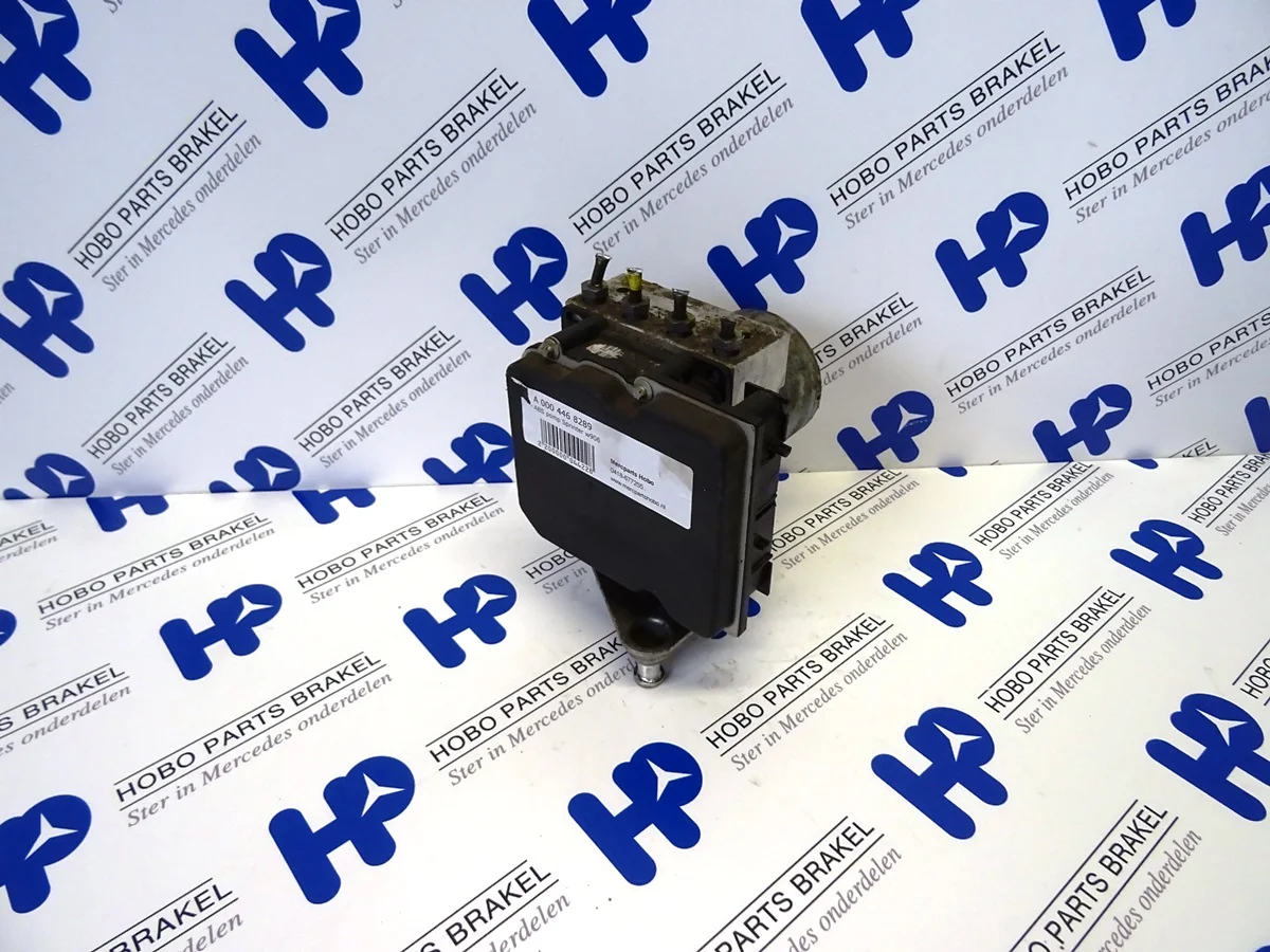 ABS pomp A 000 446 8289