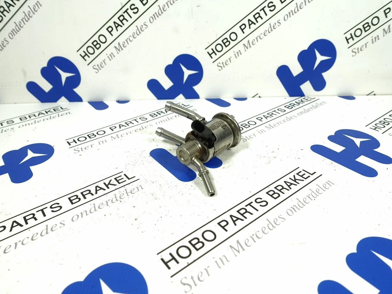 AdBlue injector A 000 490 5100