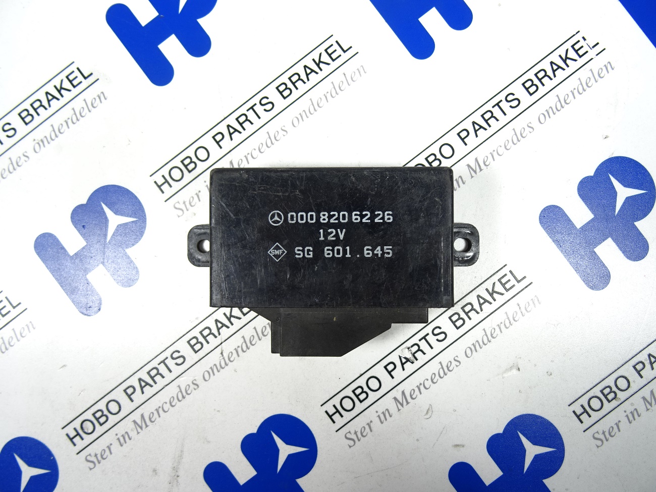 Stoelverwarming module A 000 820 6226