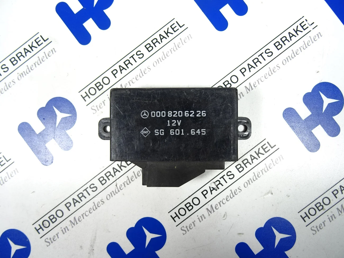 Stoelverwarming module A 000 820 6226