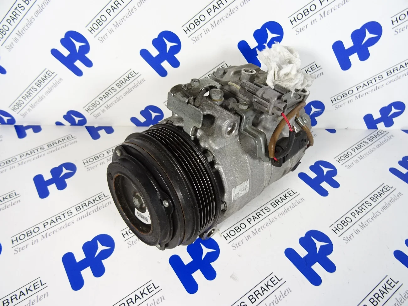 Airco compressor A 000 830 2600