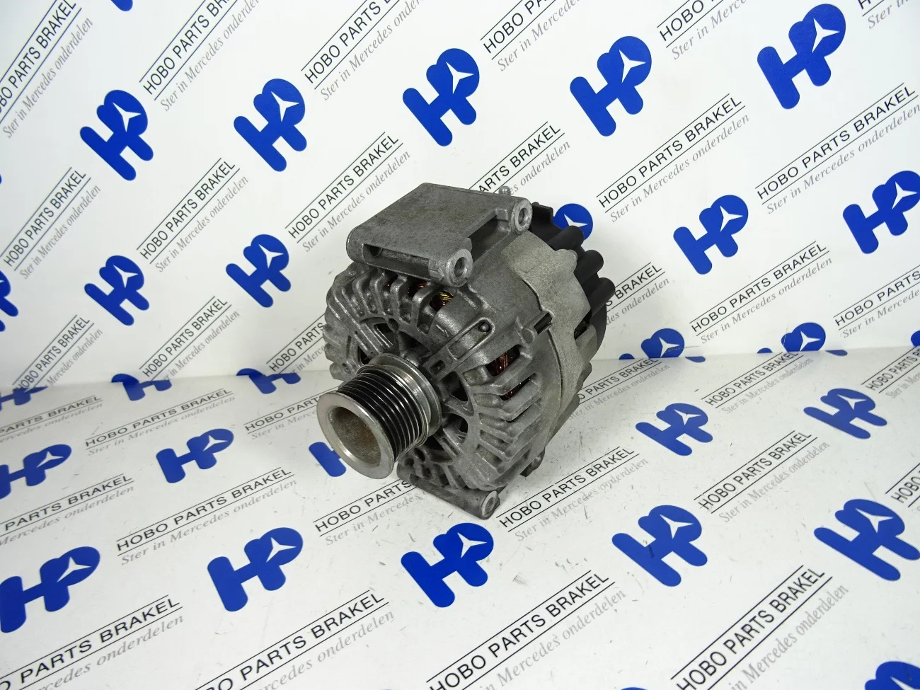 Alternator A 000 906 0822 - 250A - A0009060822 - A0009060822