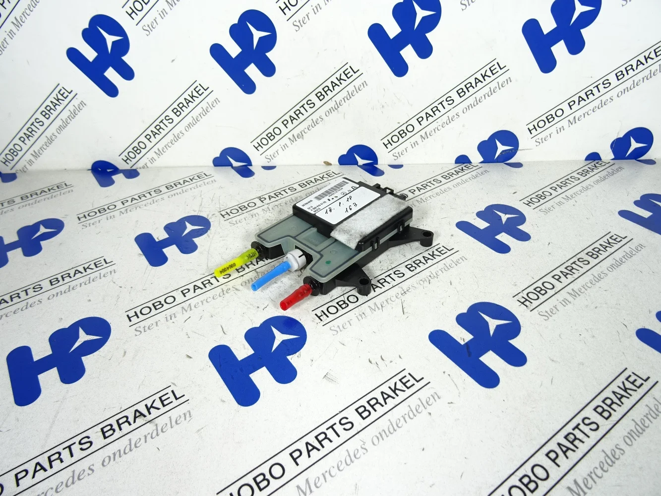 Stoel pomp module A 000 910 5102
