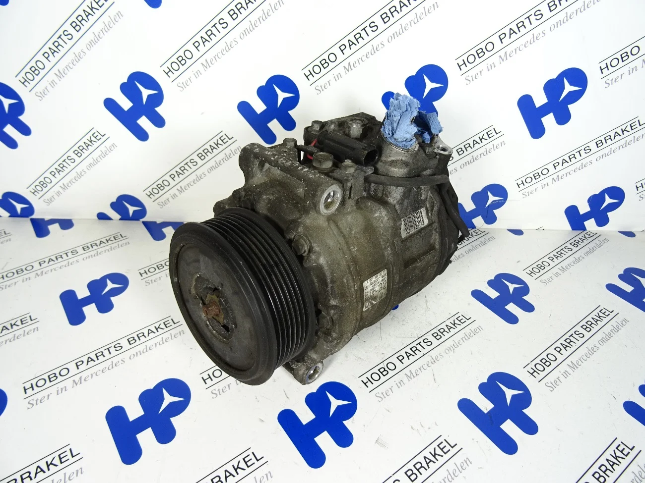 A/C compressor A 001 230 3211 - A0012303211 - A0012303211