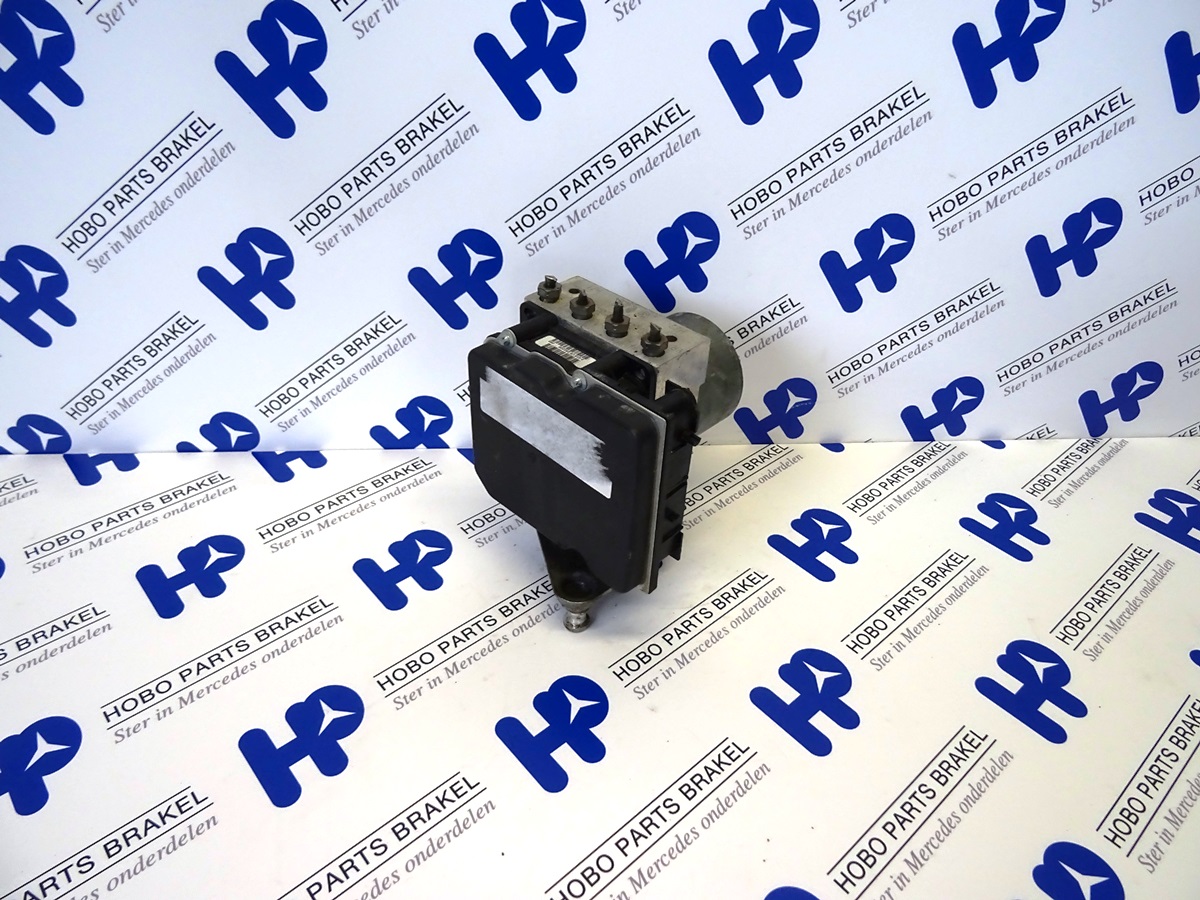 ABS pomp A 001 446 7989