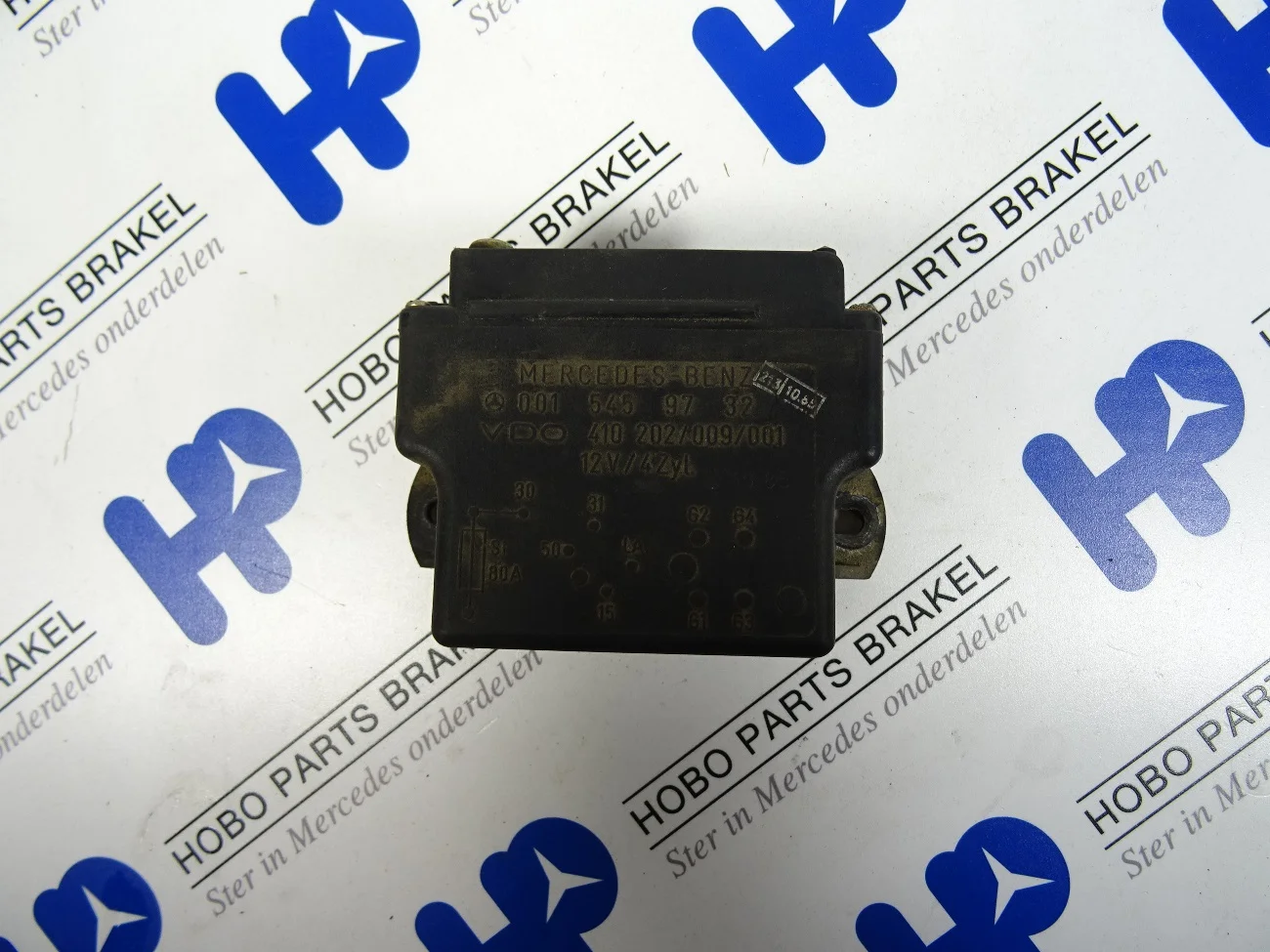Gloeirelais A 001 545 9732