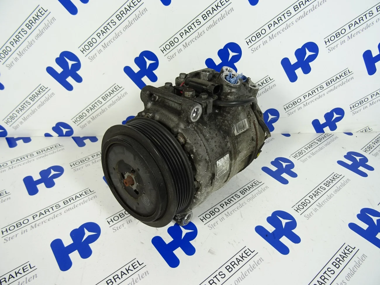 A/C compressor A 002 230 1911 - A0022301911 - A0022301911