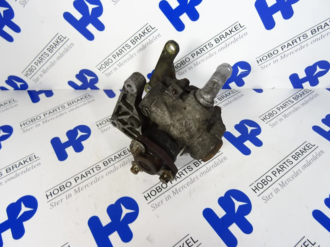 Steering pump A 002 466 4901 - A0024664901 - A0024664901