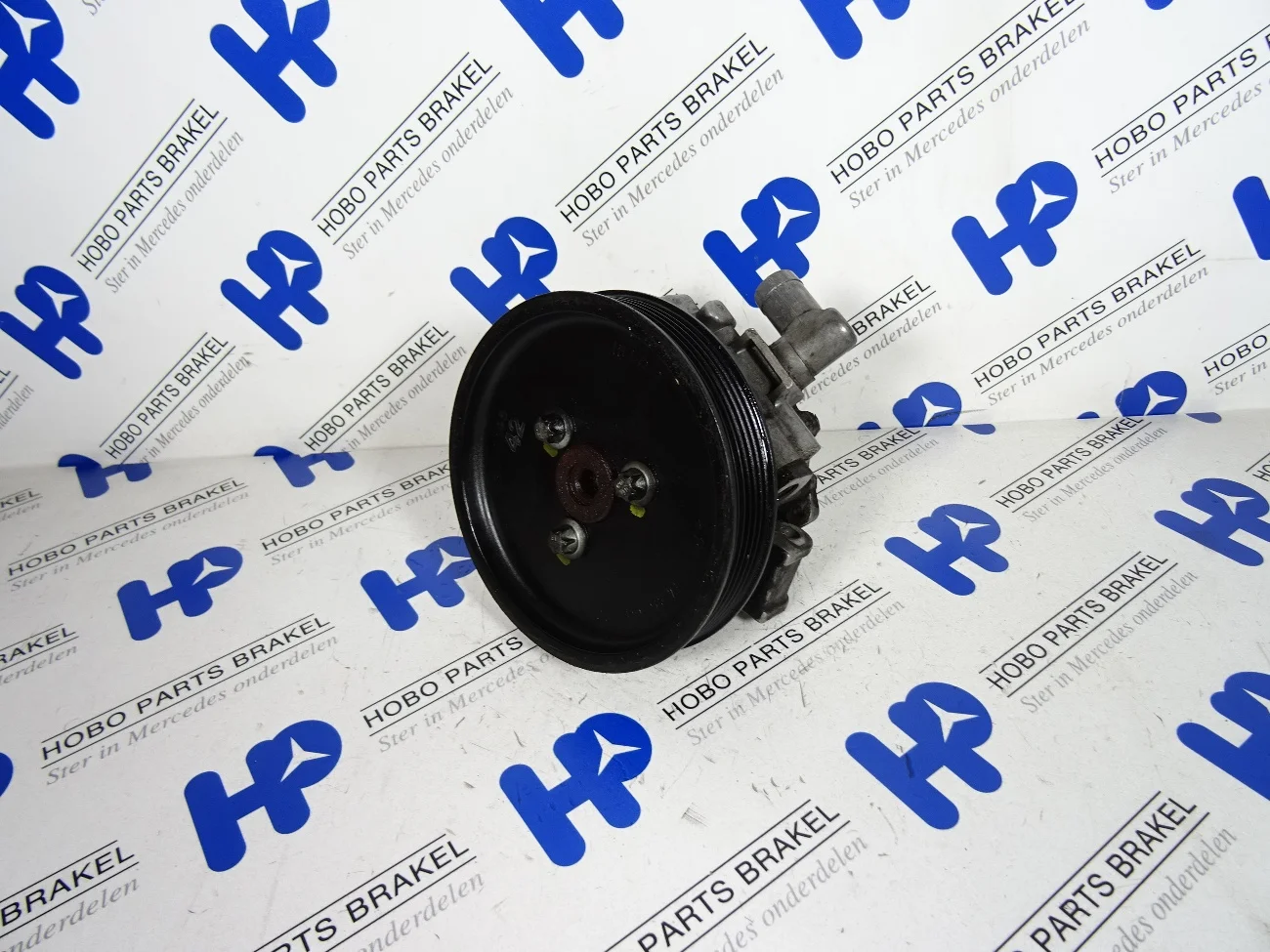 Steering pump A 003 466 0101 - A0034660101 - A0034660101