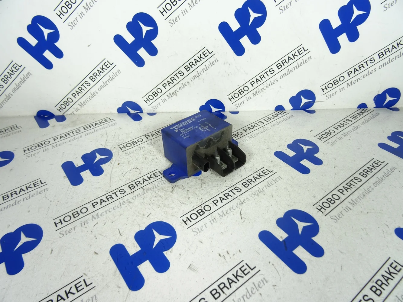 Start-/stop system relay A 003 542 2519 - A0035422519 - A0035422519