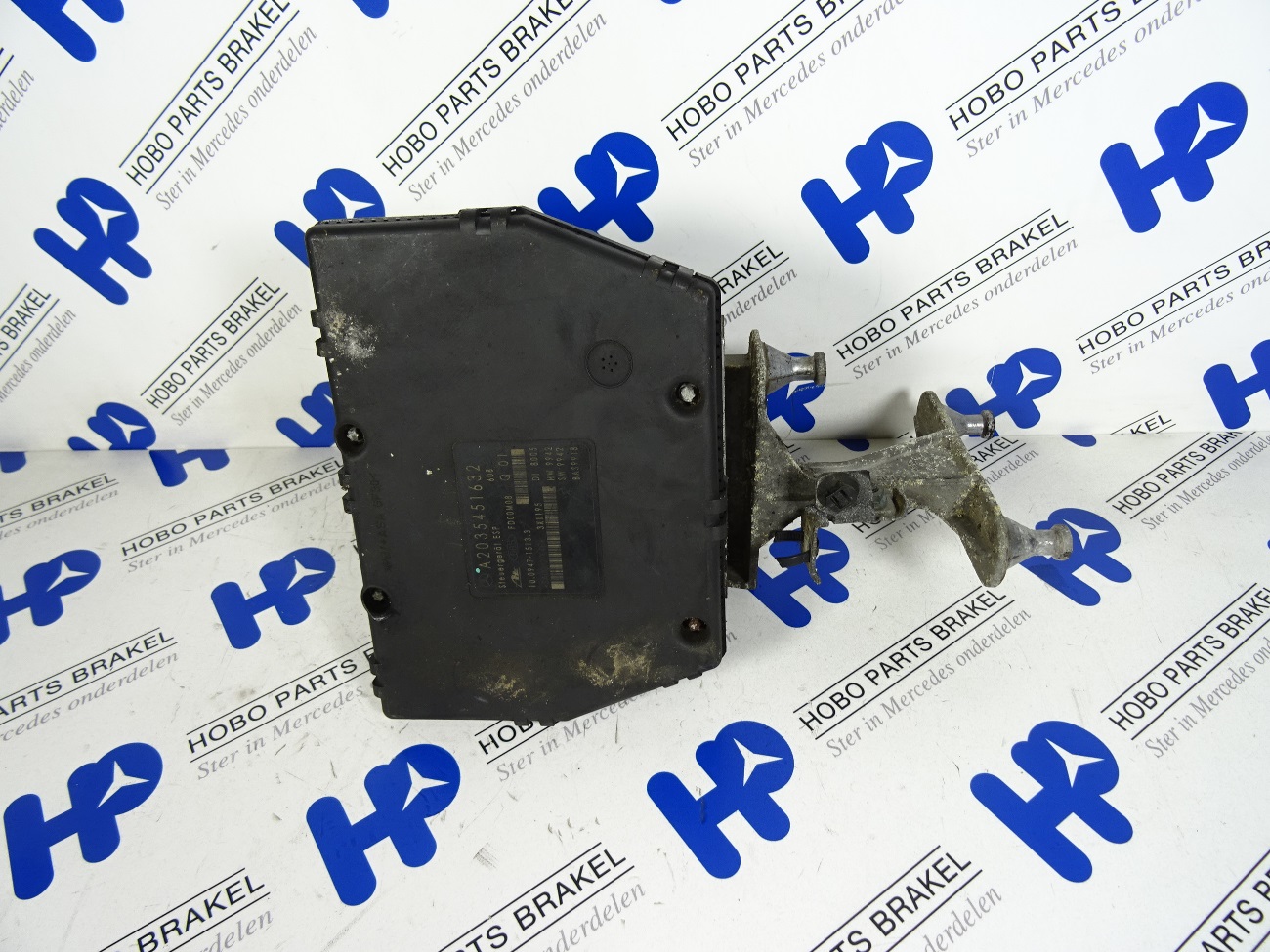ABS pomp A 004 431 0512