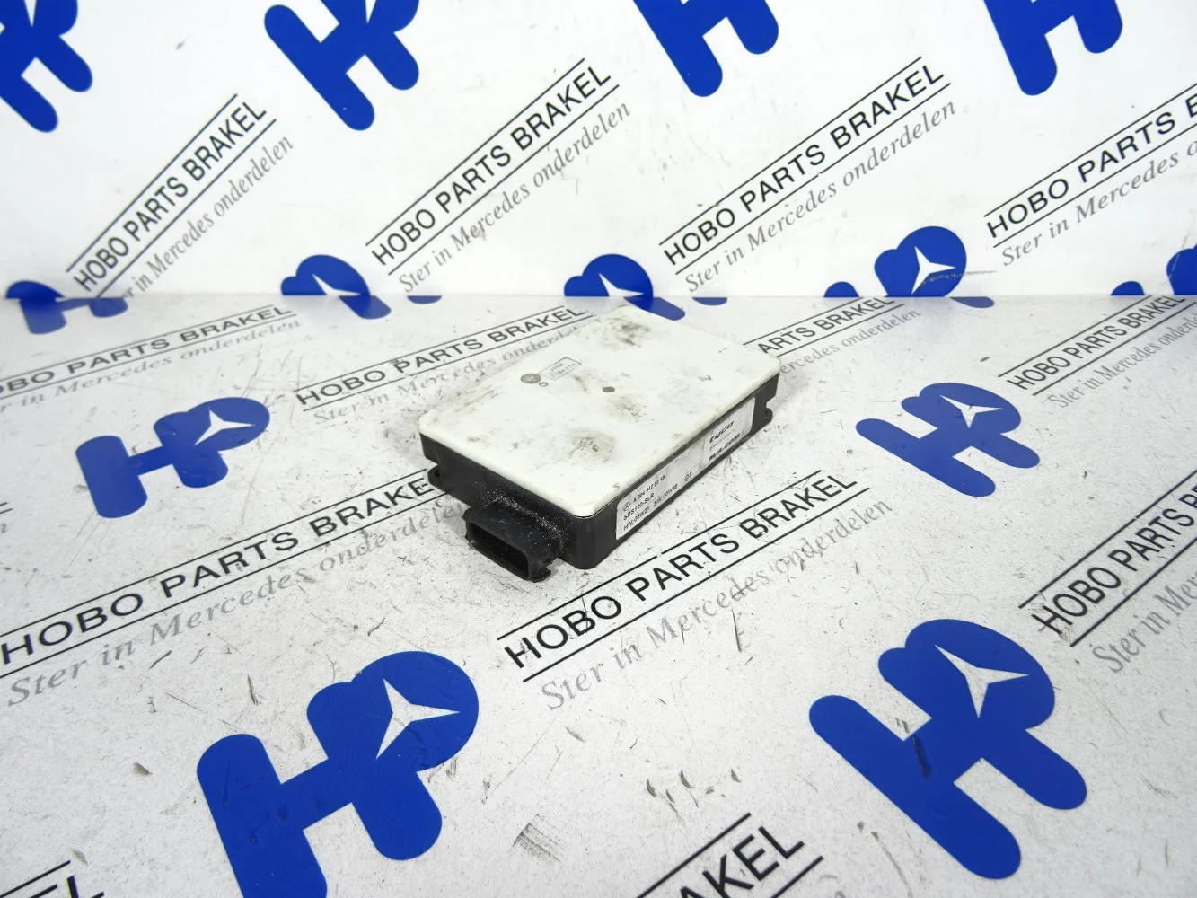 Radar sensor A 004 542 5218 - A0045425218 - A0045425218