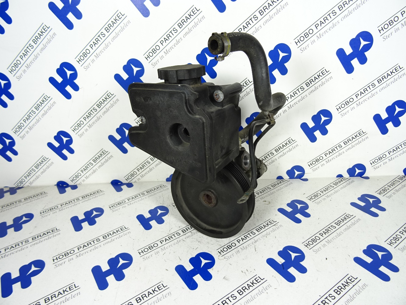 Stuurpomp A 005 466 1701