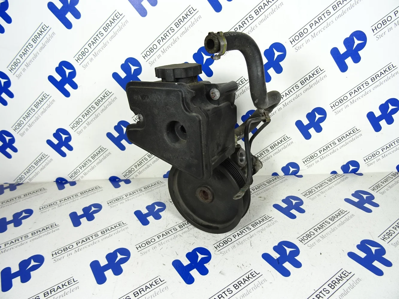 Stuurpomp A 005 466 1701