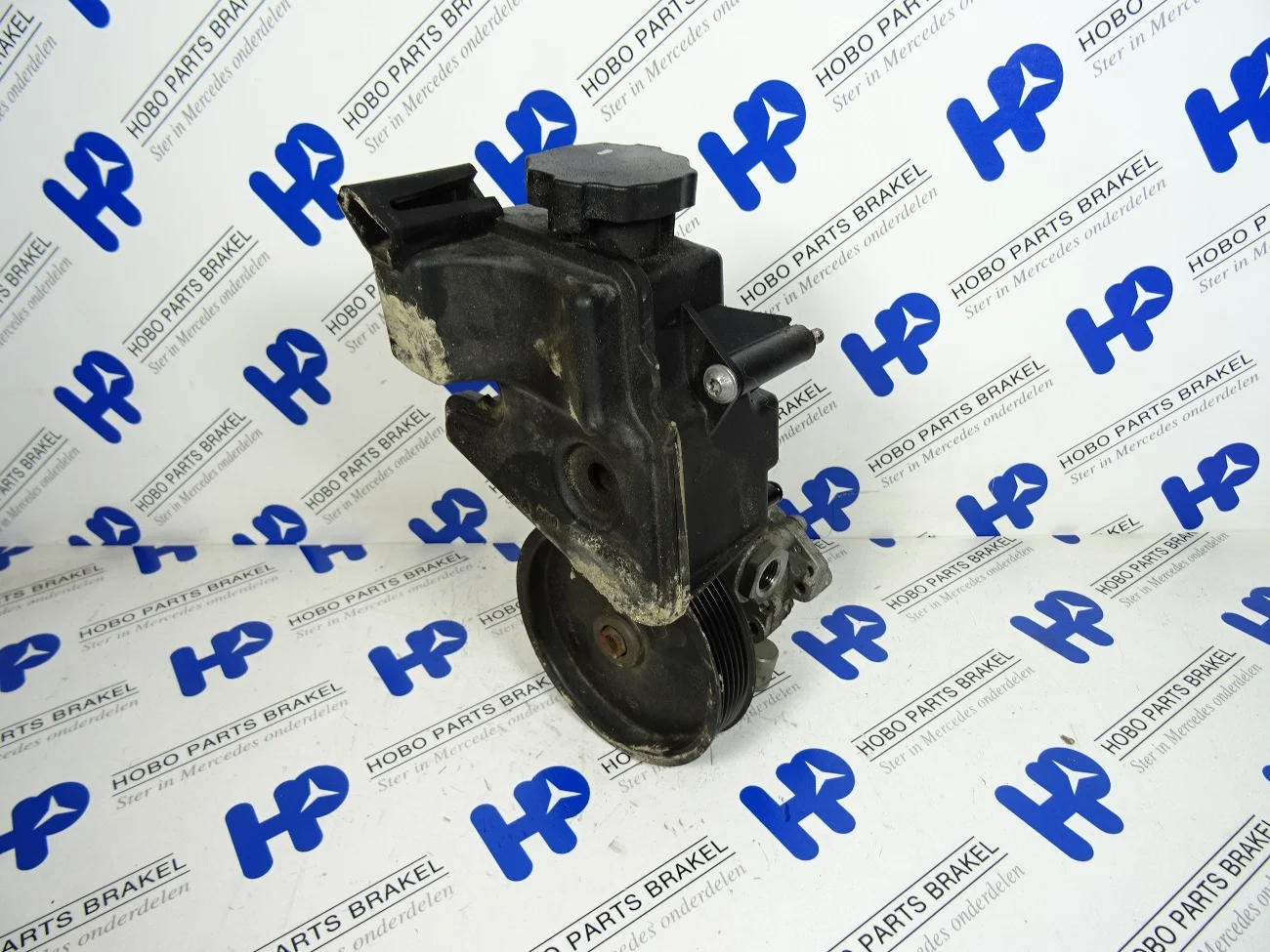 Stuurpomp A 005 466 2201