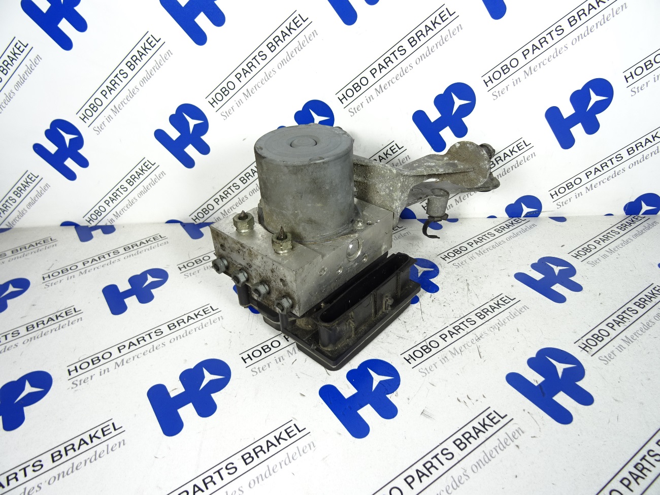 ABS pomp A 006 431 0812