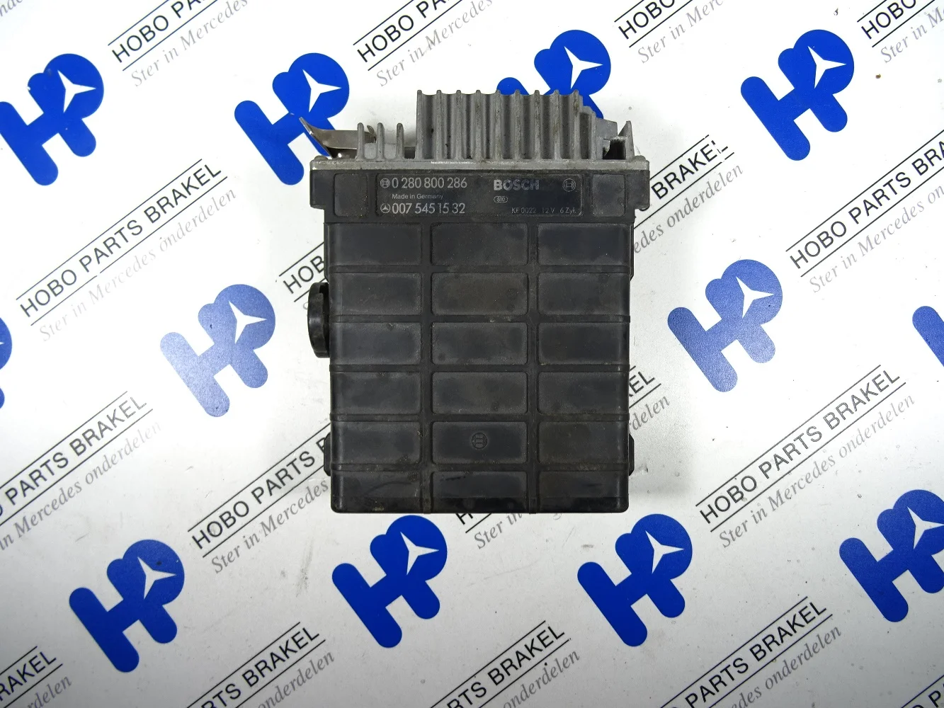 ECU module A 007 545 1532 - A0075451532 - A0075451532