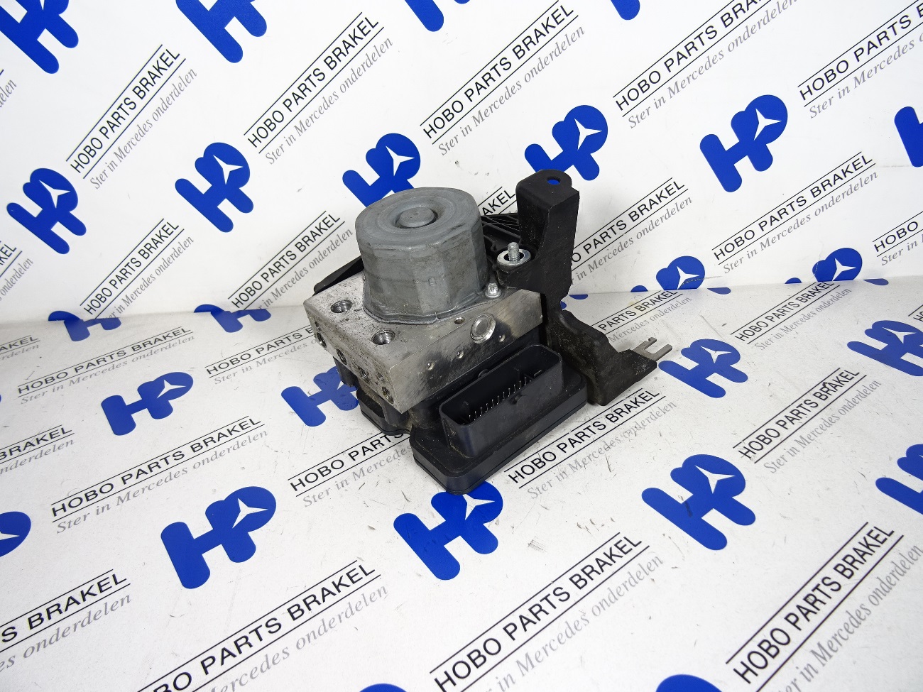 ABS pomp A 009 431 6412