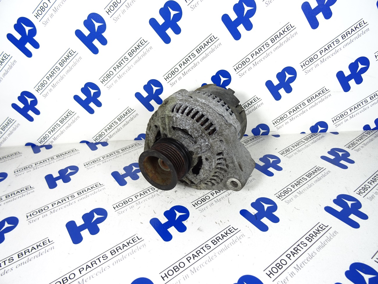 Dynamo A 010 154 4702 - 90A