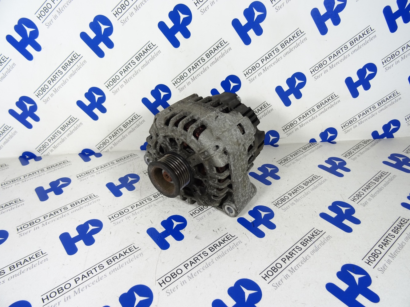 Dynamo A 011 154 6402 - 120A