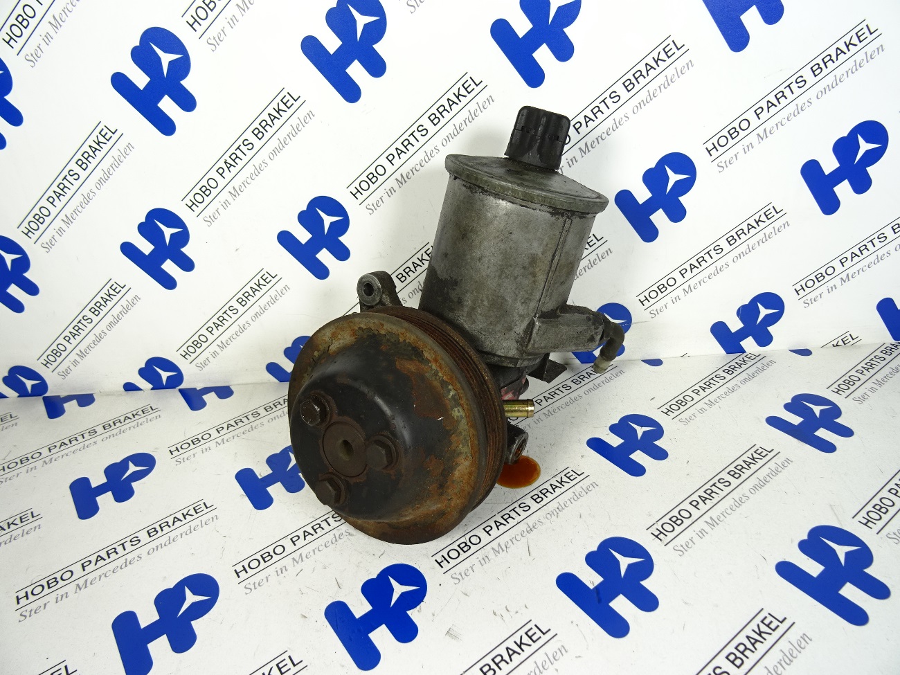 Stuurpomp A 124 460 1280