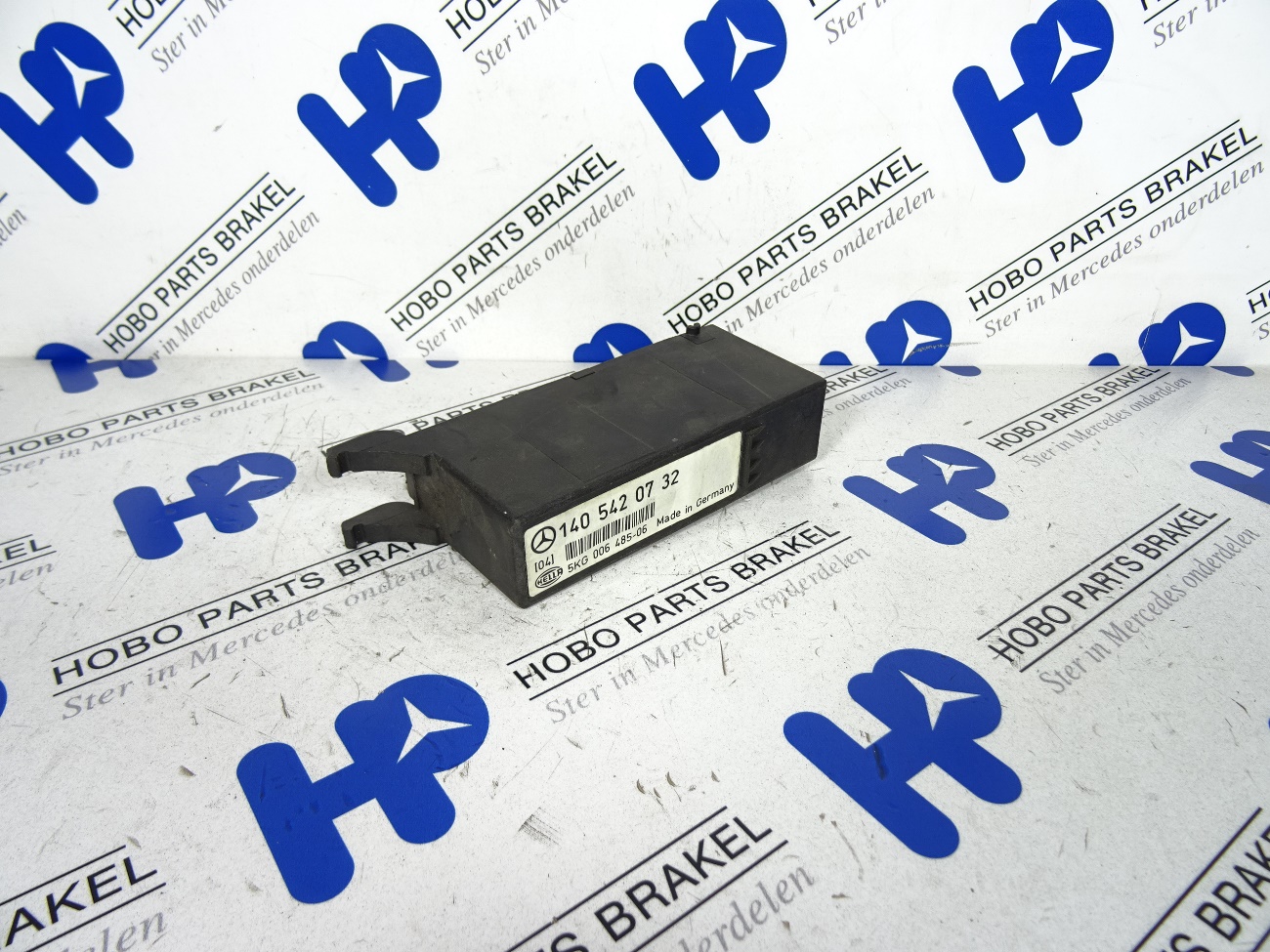 Lamp control module A 140 542 0732