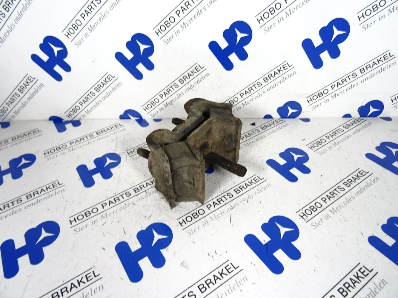 Engine mount A 163 240 0317 - A1632400317 - A1632400317