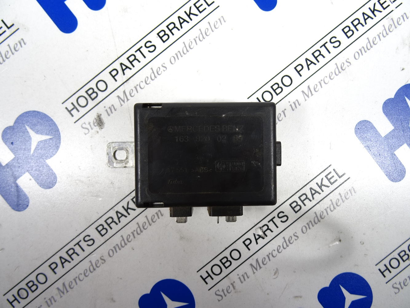 Antenne versterker A 163 820 0289 - A1638200289 - A1638200289