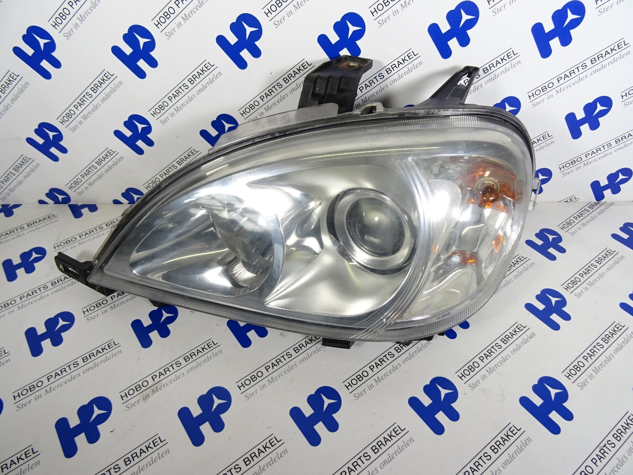 Koplamp ML-klasse w163 Facelift Links