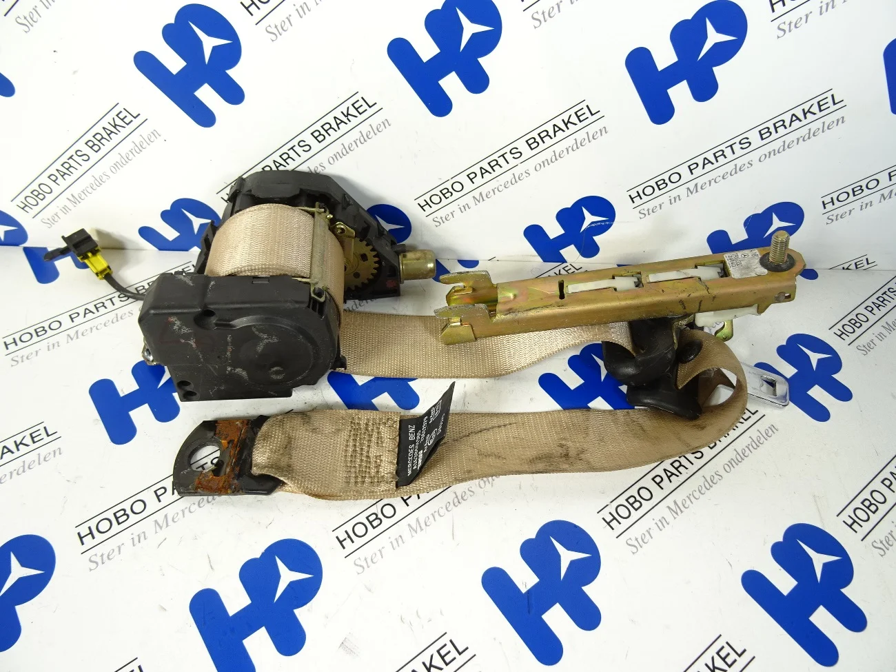 Gordel A 163 860 1985 LA beige