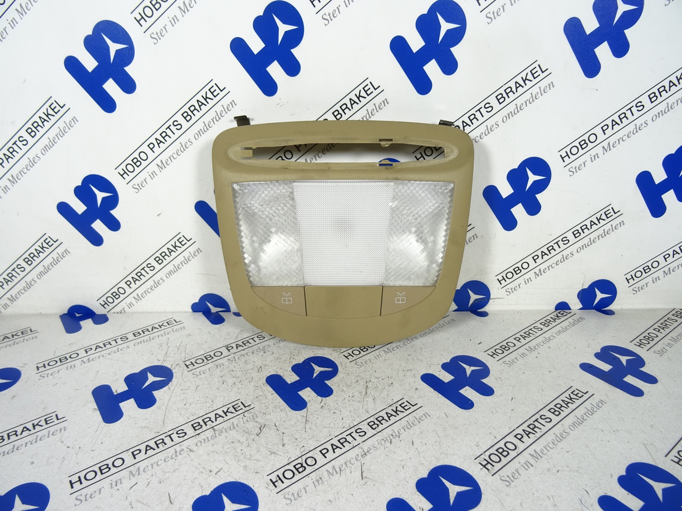 Binnenverlichting A 164 820 0423 beige