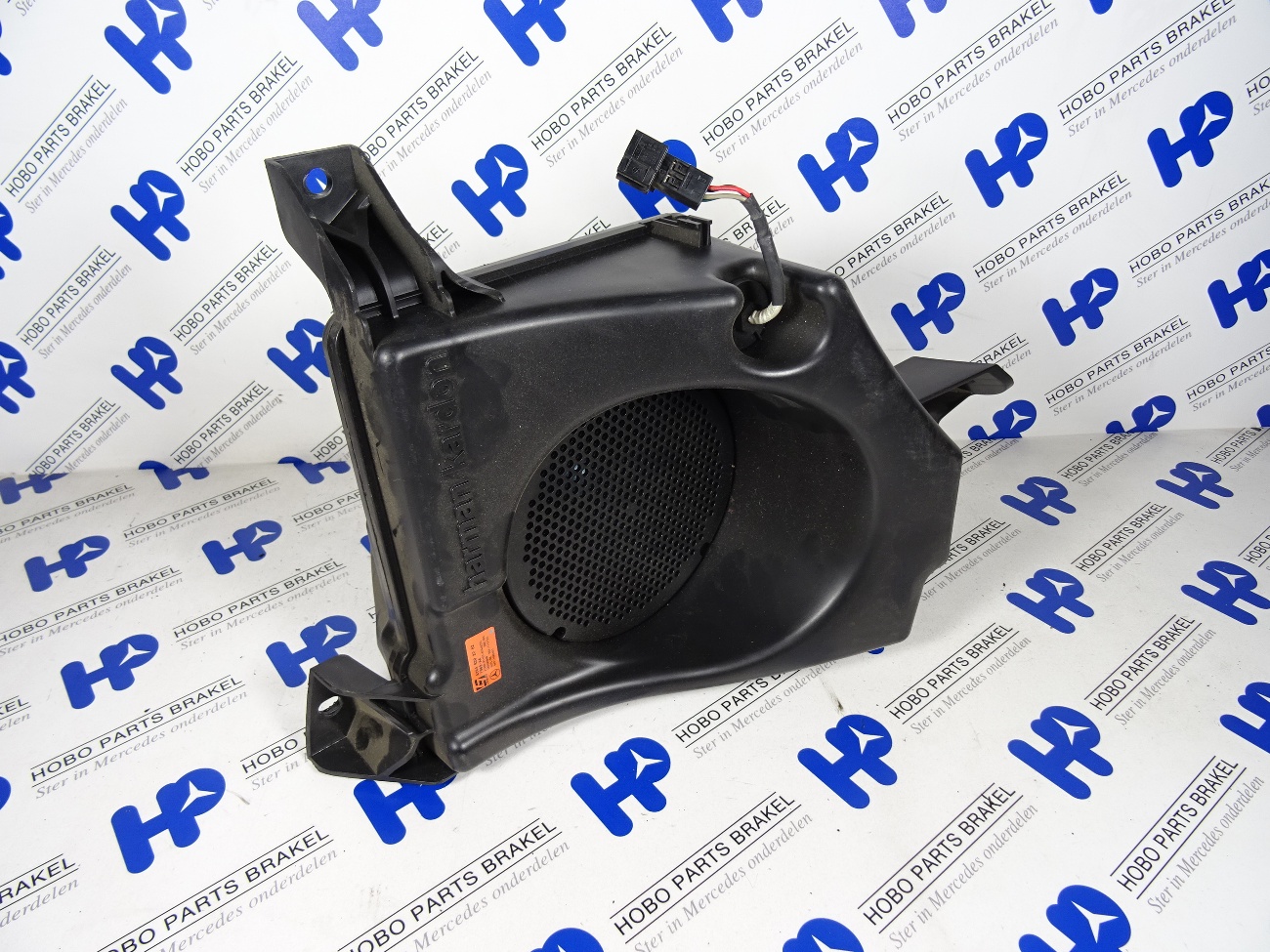 Subwoofer A 164 820 2202