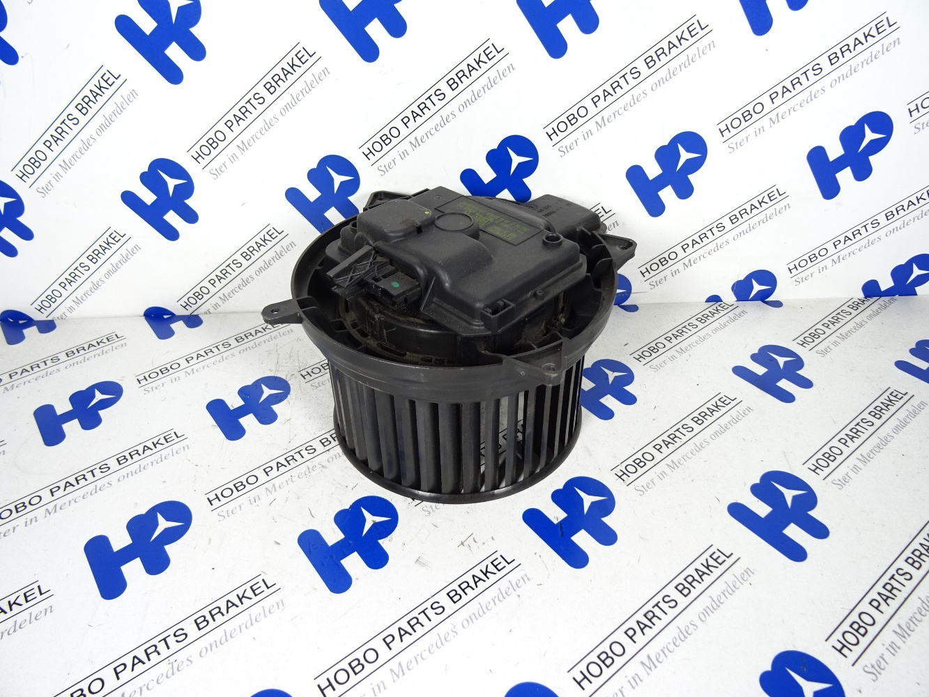 Kachelmotor A 164 835 0007