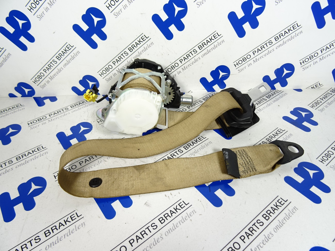 Gordel A 164 860 1985 LA 2de zitrij beige