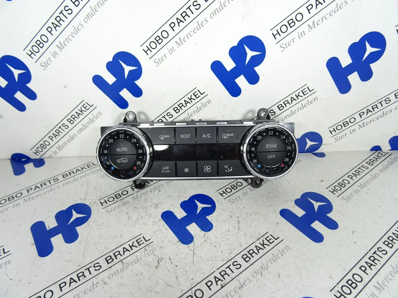 Heater panel A 166 900 3417 - A1669003417 - A1669003417