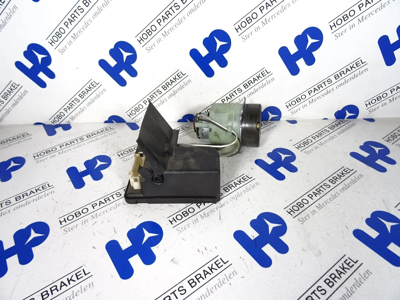 CV pomp A 168 800 0248 - A1688000248 - A1688000248