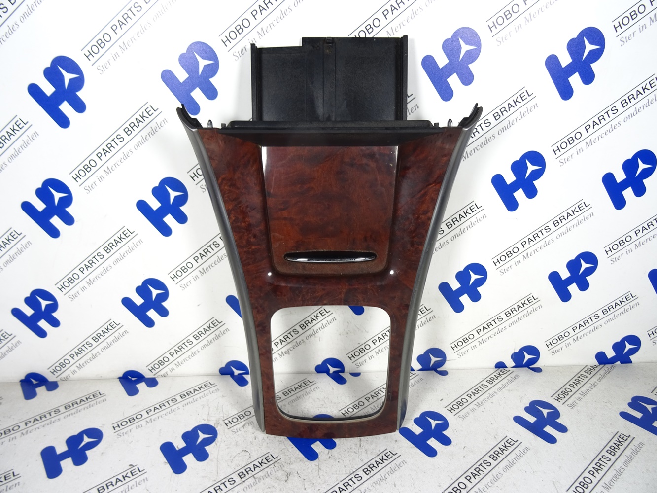 Middenconsole sierlijst A 169 680 3739