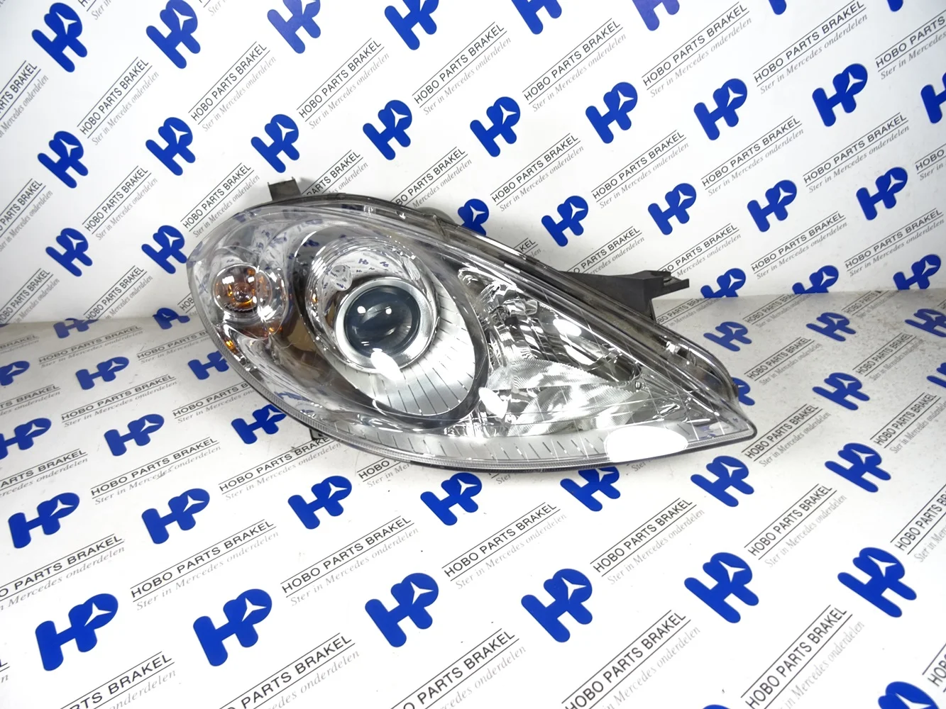 Koplamp A-klasse w169 Avantgarde Rechts